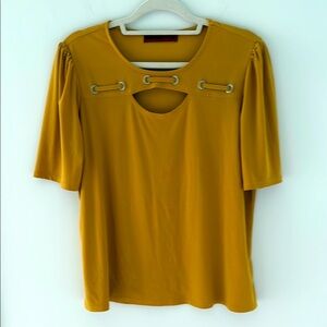 Love Scarlett Mustard Yellow Blouse with Cut-Out Neckline and 3/4 Sleeves Size L